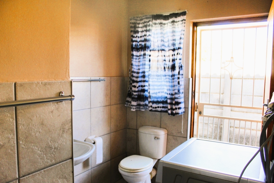 1 Bedroom Property for Sale in Parys Free State